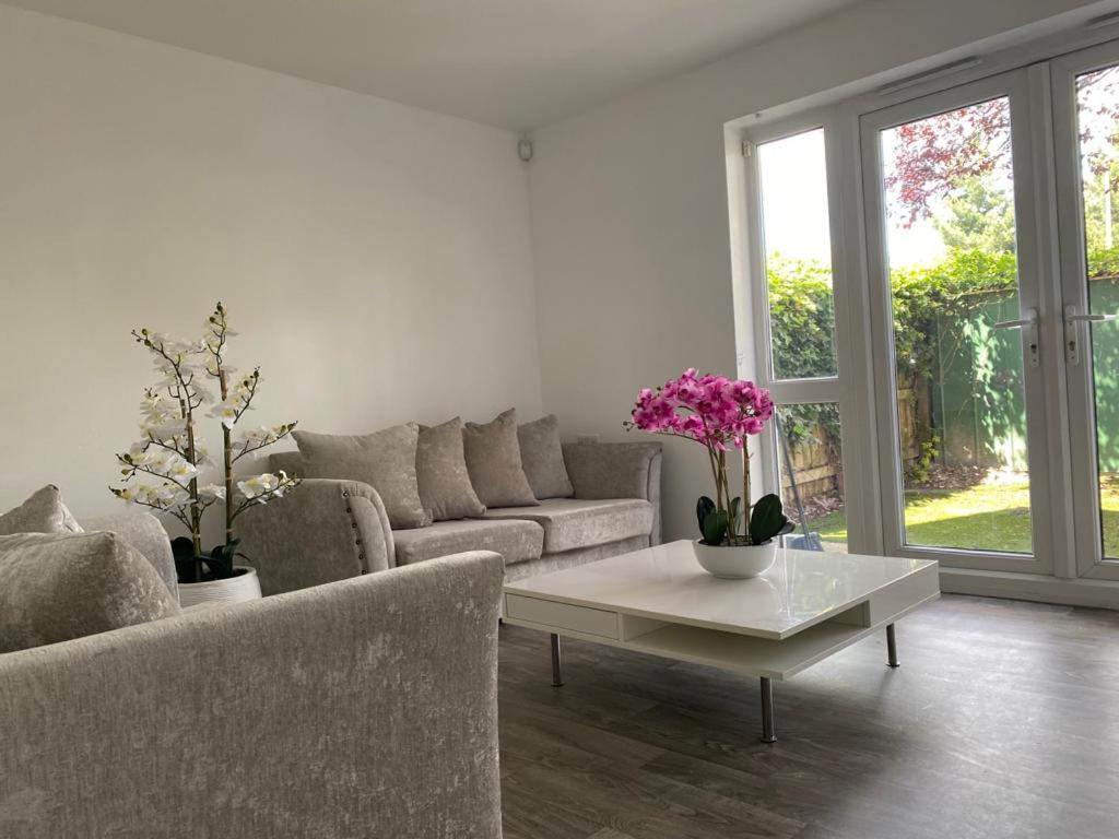 Modern, Stylish And Central Home マンチェスター エクステリア 写真