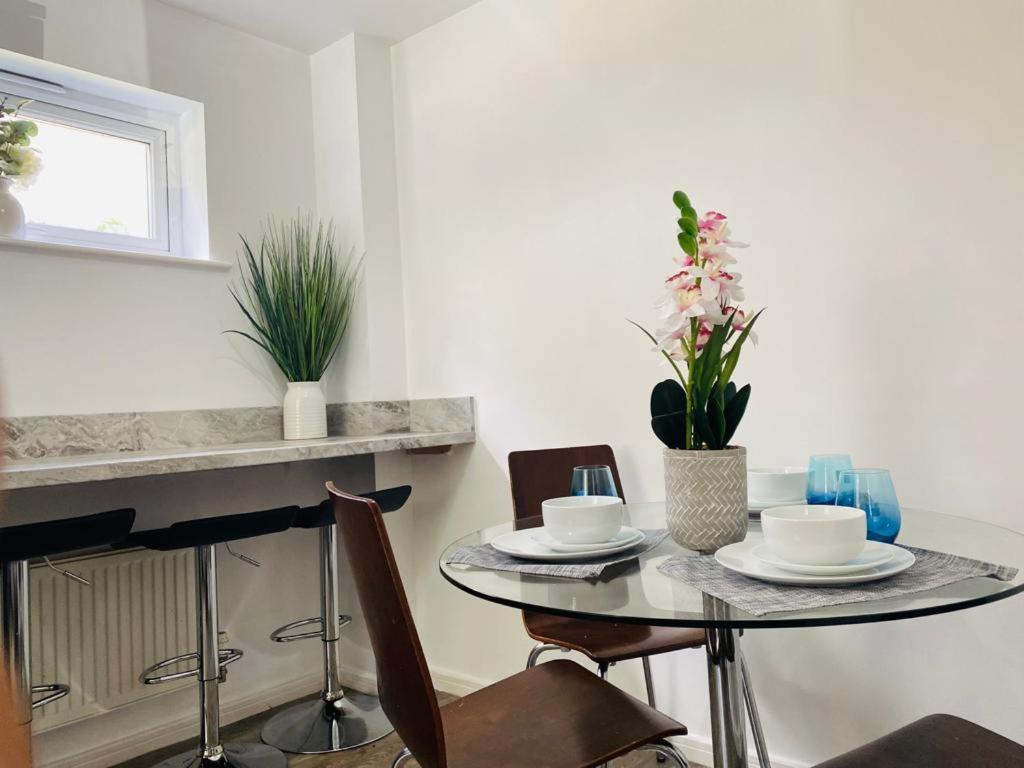 Modern, Stylish And Central Home マンチェスター エクステリア 写真